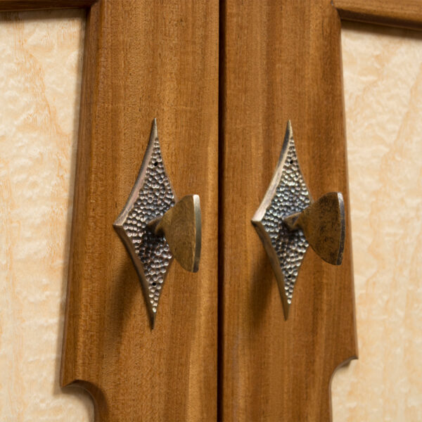 Ebner cabinet detail