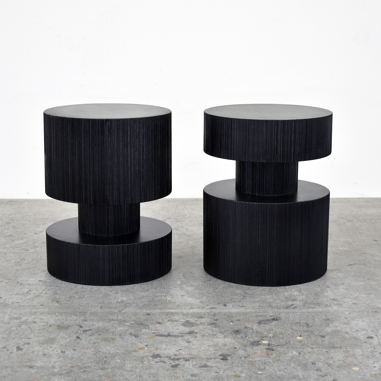 Round Revert table/stool