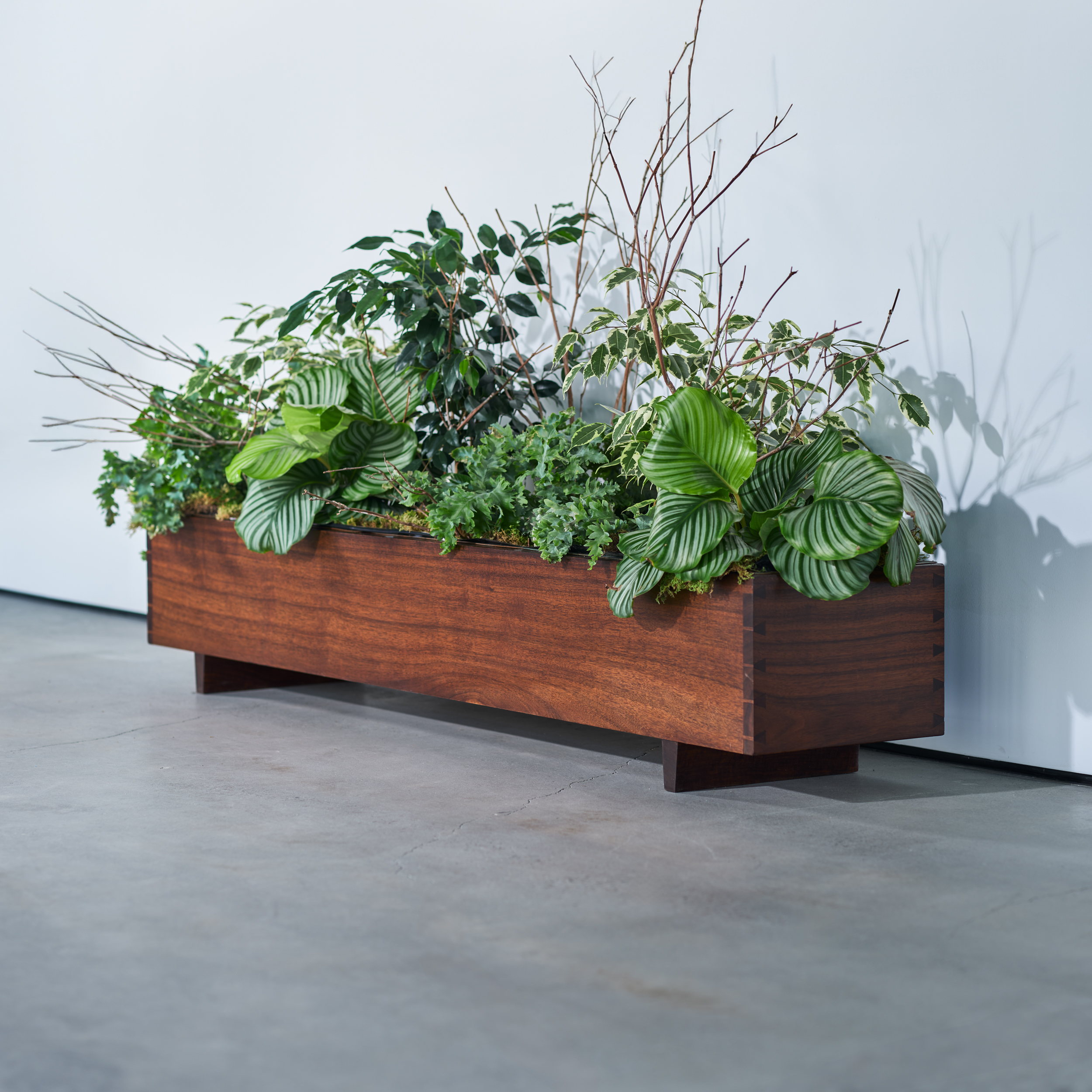 Planter by George Nakashima – 1974 Pitcairn – MG0644 6
