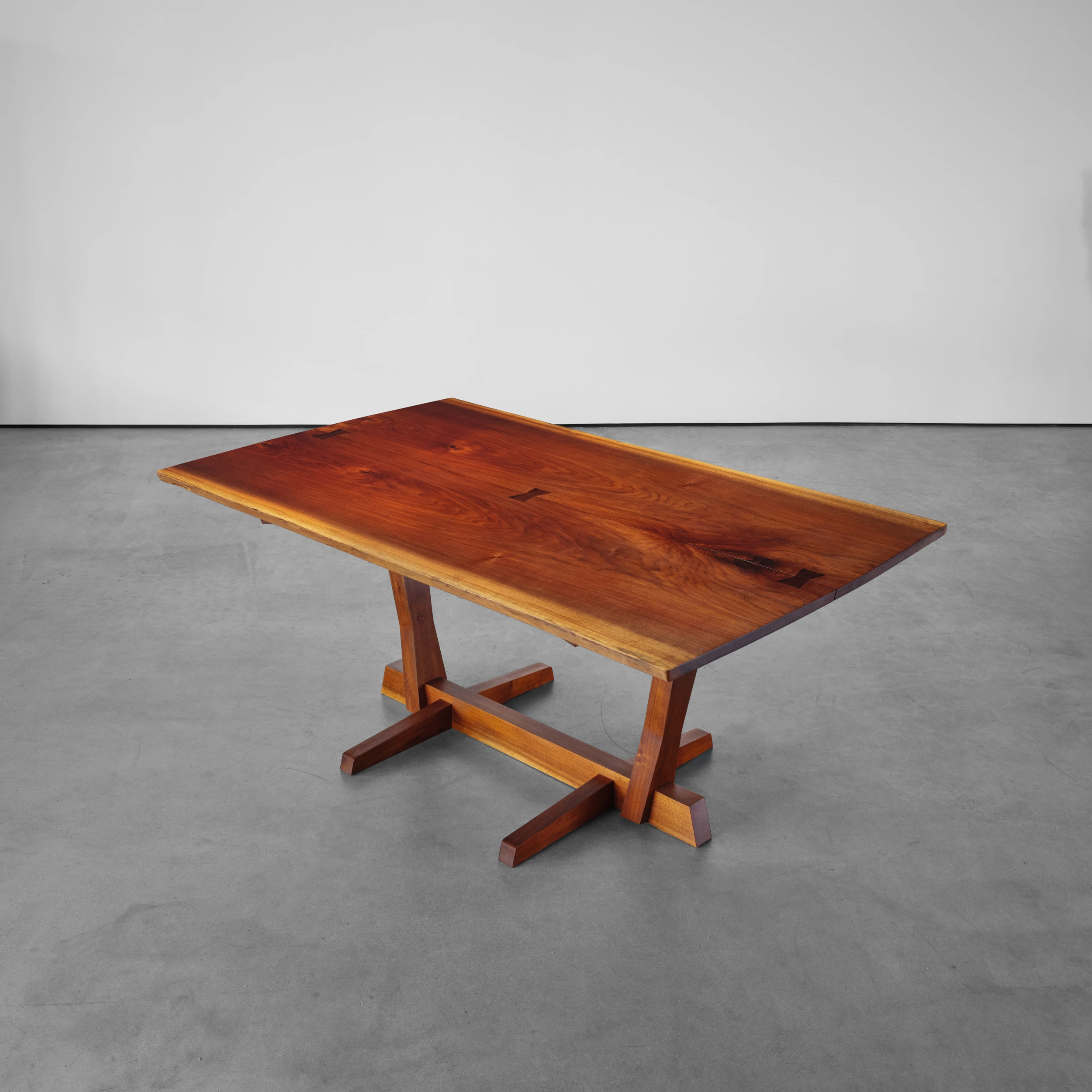 Conoid Dining Table