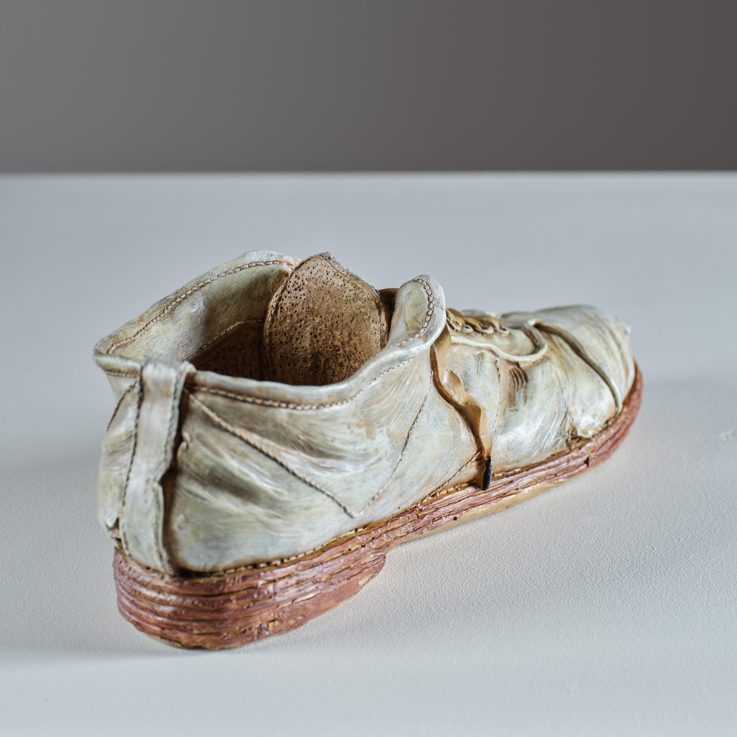 Ceramic Shoe by Marilyn Levine c1970 -MG1102 1