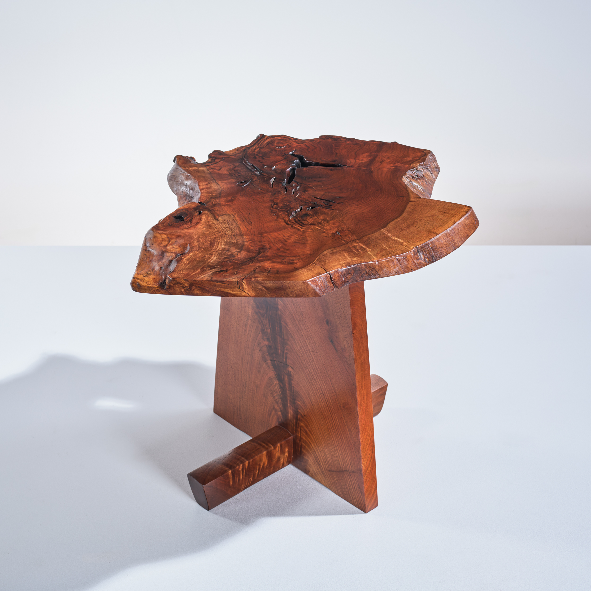 Minguren I End Table