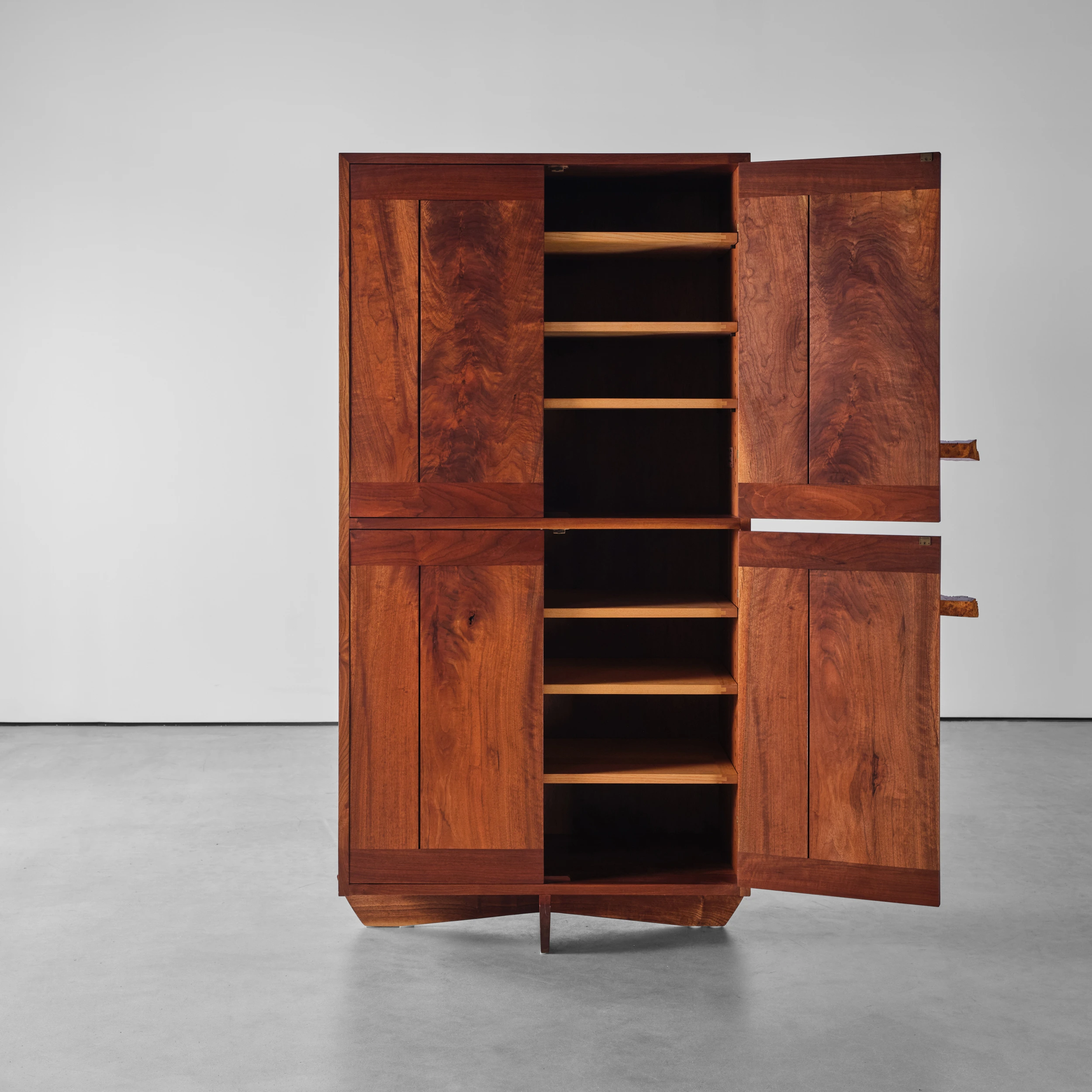 GEORGE NAKASHIMA – Special Bahut – 1979 – MG1651 2