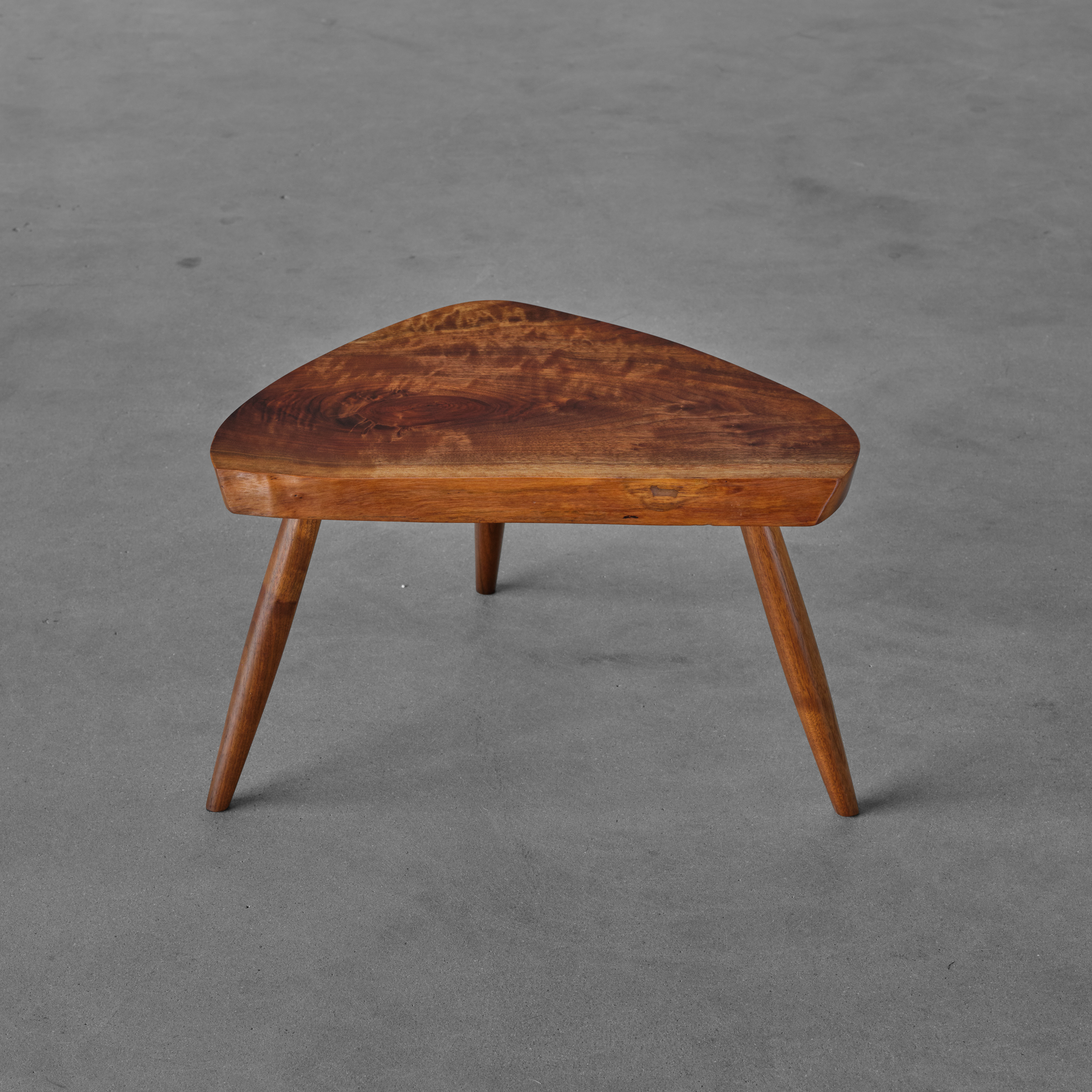 Plank Stool - Moderne Gallery