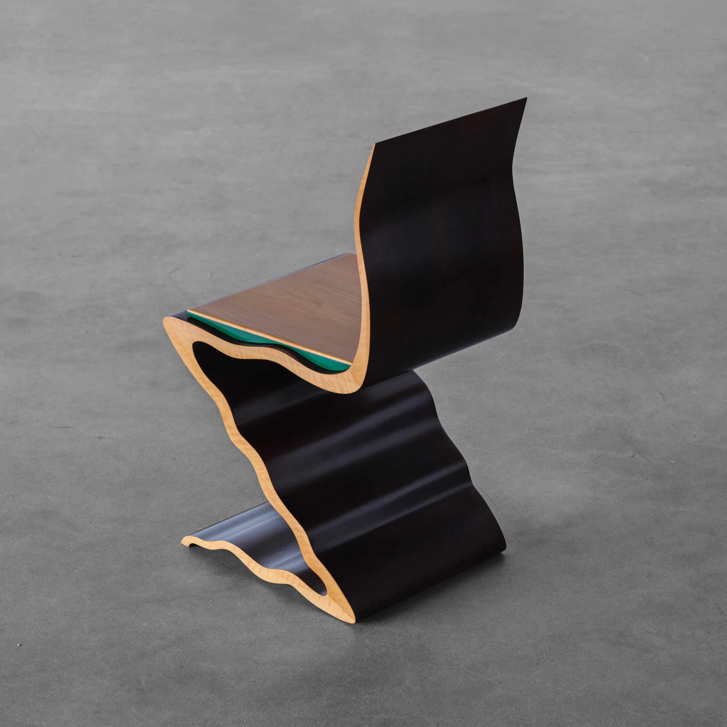 GARY KNOX BENNETT – Chair 788 – 2003 – MG2109 1